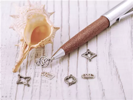 Textile Metal Accessory